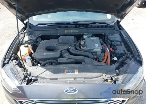 2018 Ford Fusion Hybrid Se z USA, uszkodzony, nr VIN 3FA6P0LU5JR227552